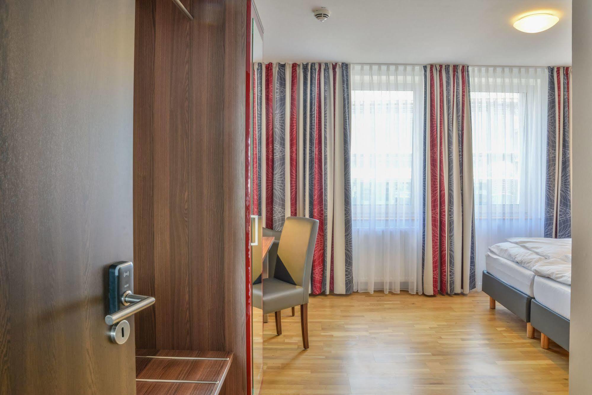 City Hotel Wetzlar Exterior photo